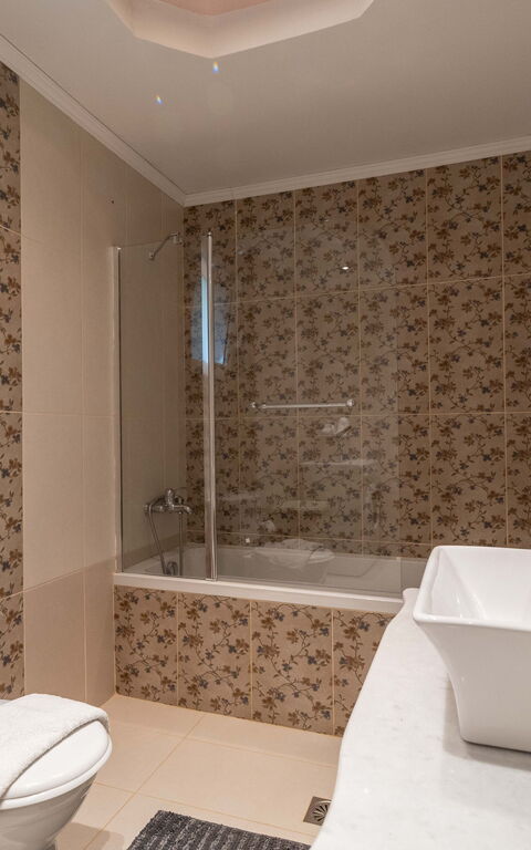 Villa Rose: Bathroom