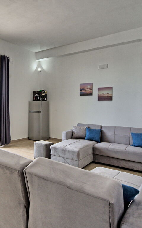 Villa Infinito: Living Room