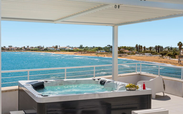 Mare Dentro: Balcony / Terrace / Patio, Building Exterior, Outdoor, Scenic View