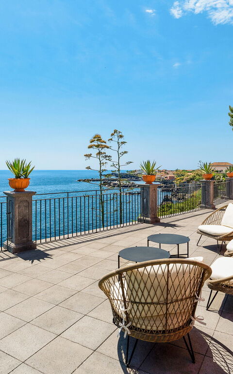 Villa Acqua Marina: Balcony / Terrace / Patio, Building Exterior, Outdoor, Scenic View