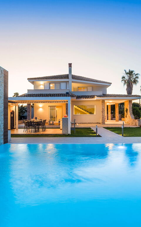 Villa Dilecta: Building Exterior, Outdoor, Pool