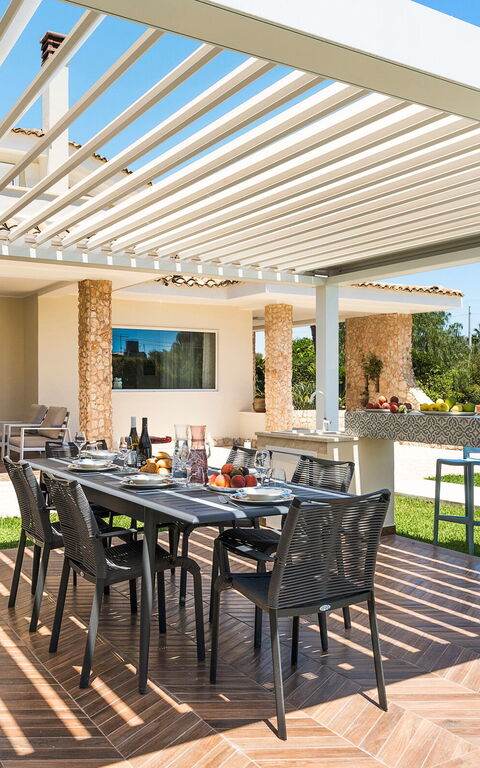 Villa Dilecta: Balcony / Terrace / Patio, Building Exterior, Outdoor