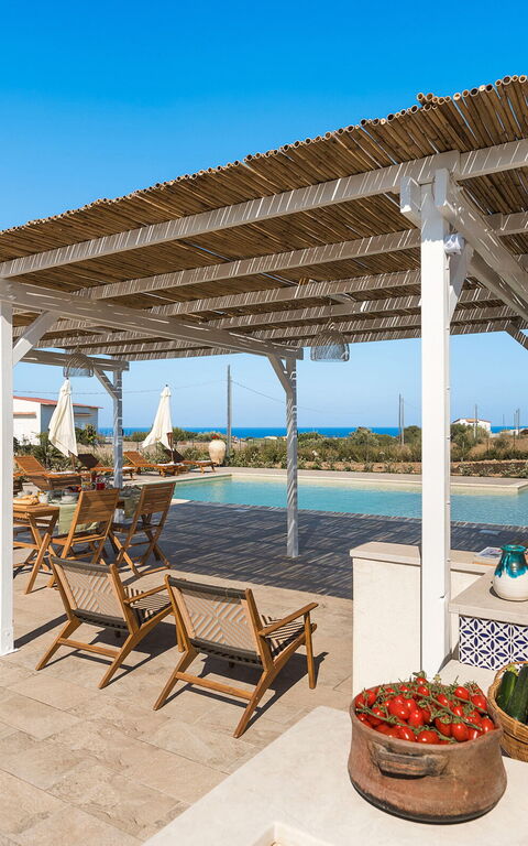 Villa Paolina: Balcony / Terrace / Patio, Building Exterior, Outdoor, Pool