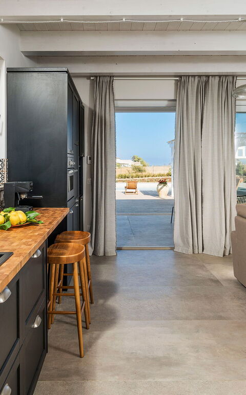 Villa Paolina: Kitchen, Living Room