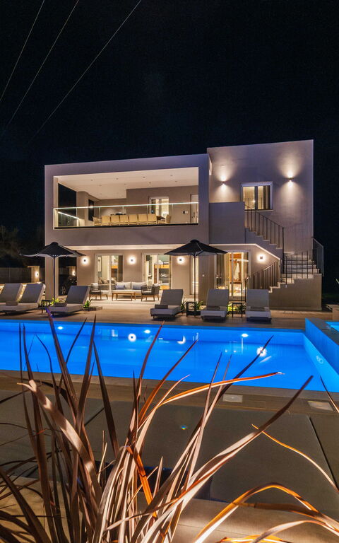 Villa Serenity: Building Exterior, Outdoor, Pool