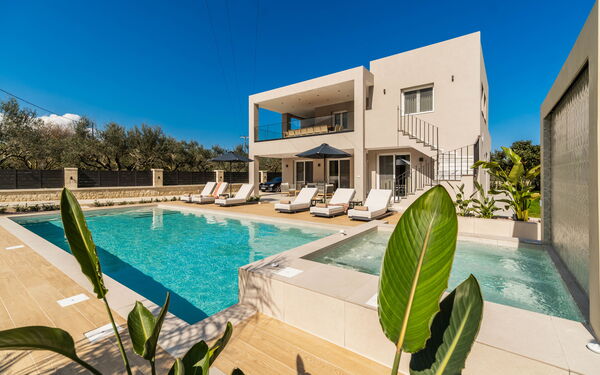 Villa Serenity: Building Exterior, Outdoor, Pool