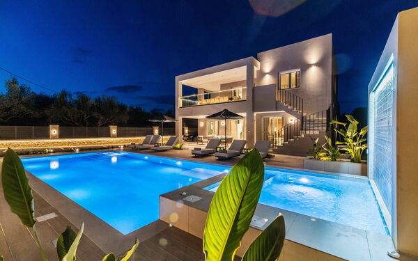 Villa Serenity: Building Exterior, Outdoor, Pool