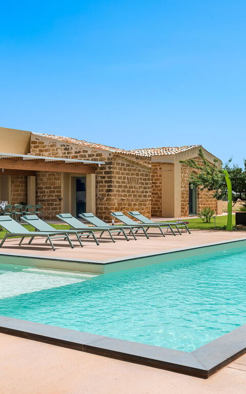 Villa Cavalè: Building Exterior, Outdoor, Pool