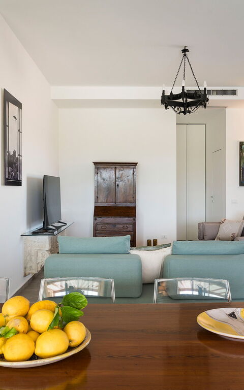 Villa Cavalè: Dining Room, Living Room