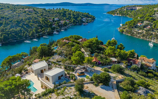 Villa Pine Haven: Scenic View