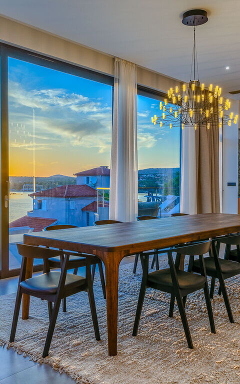 Villa Allina: Dining Room, Kitchen, Living Room