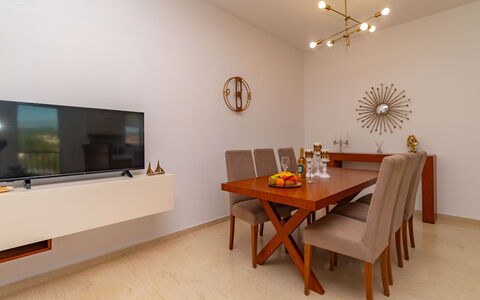 Accommodation Christianna Apartments 2: Dining Room, Kitchen, Living Room