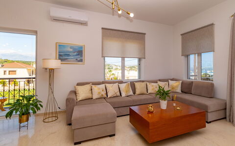 Accommodation Christianna Apartments 2: Dining Room, Kitchen, Living Room