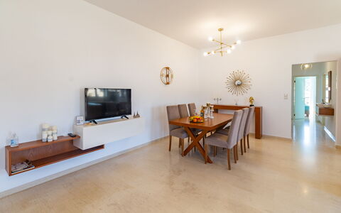 Accommodation Christianna Apartments 2: Dining Room, Kitchen, Living Room