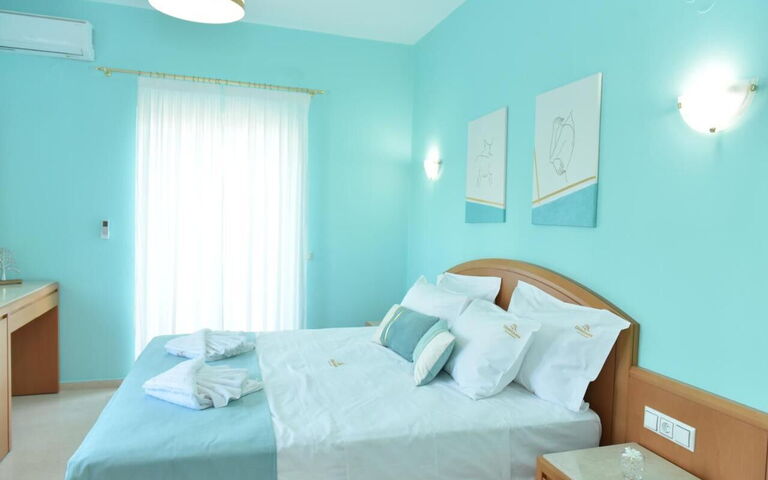 Accommodation Christianna Apartments 1: Bedroom