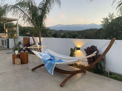 Christianna Apartments