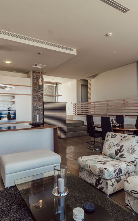 Villa Kera Panorama: Living Room