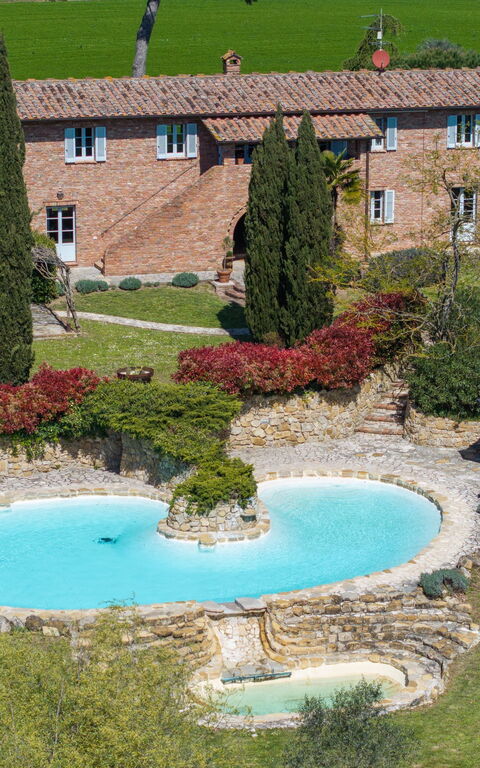 Casale Delle Mele: Building Exterior, Pool, Scenic View