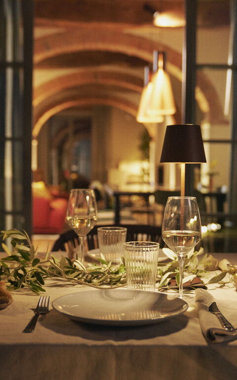 Villa Elmi: Balcony / Terrace / Patio, Building Exterior, Outdoor