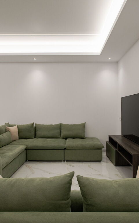 Villa Sunset: Living Room