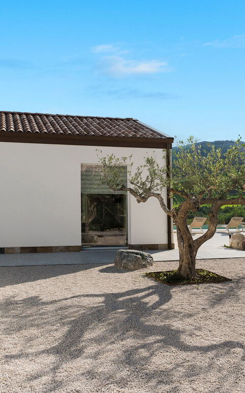 Villa Sike: Balcony / Terrace / Patio, Building Exterior, Outdoor