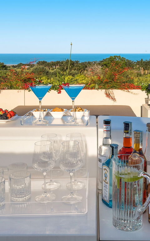 Villa Hermosa: Building Exterior, Outdoor, Scenic View