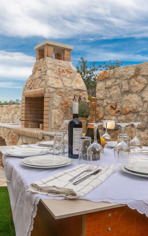 Villa Blini: Building Exterior, Garden, Outdoor