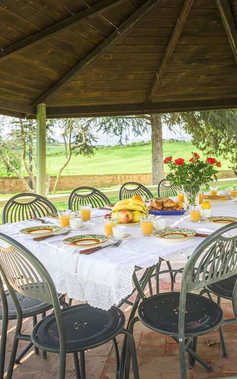 Villa la Contea: Building Exterior, Outdoor