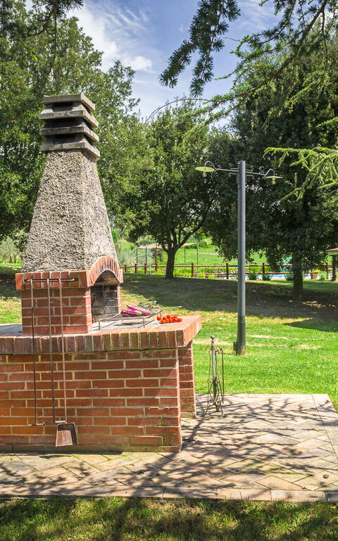 Villa la Contea: Building Exterior, Garden, Outdoor