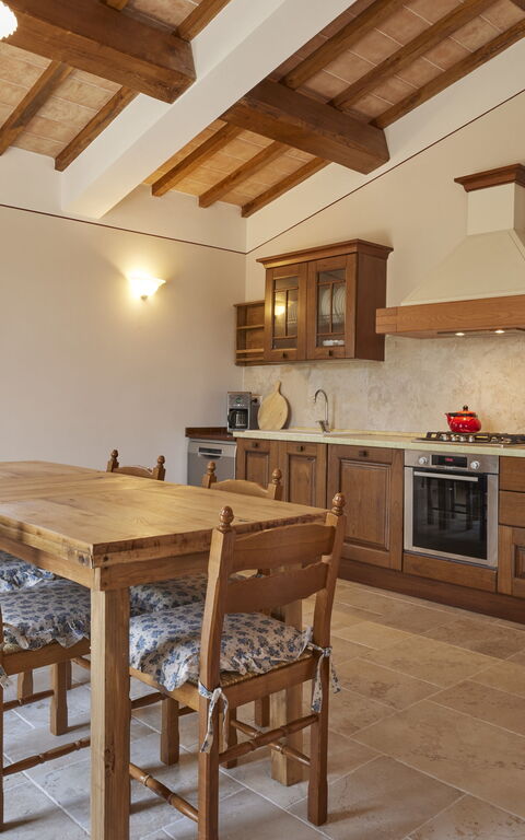 Villa Vigneto: Dining Room, Kitchen