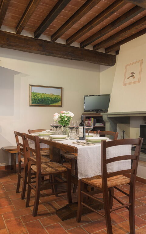 Casale Montanare: Dining Room, Kitchen