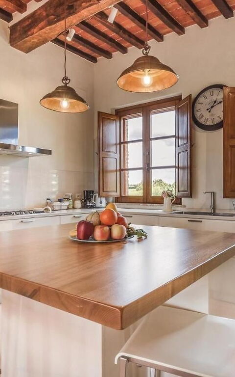 Villa Il Pozzo: Dining Room, Kitchen