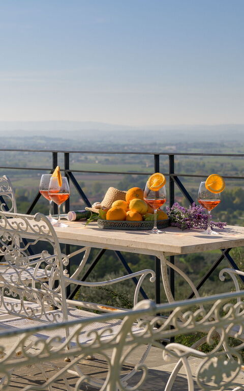 Villa Belvedere: Balcony / Terrace / Patio, Building Exterior, Outdoor, Scenic View