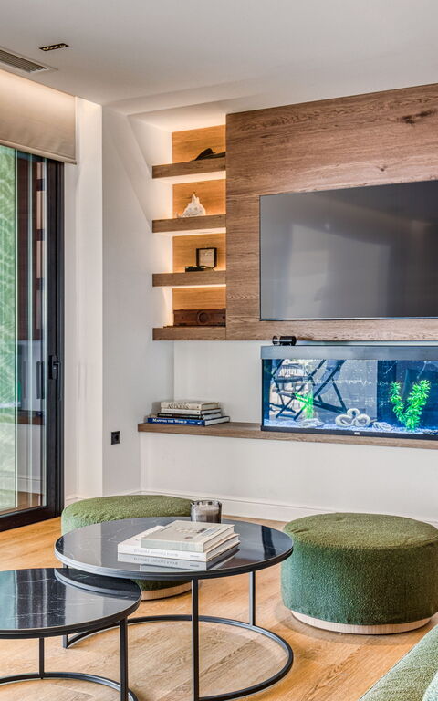 Villa Dominante: Living Room