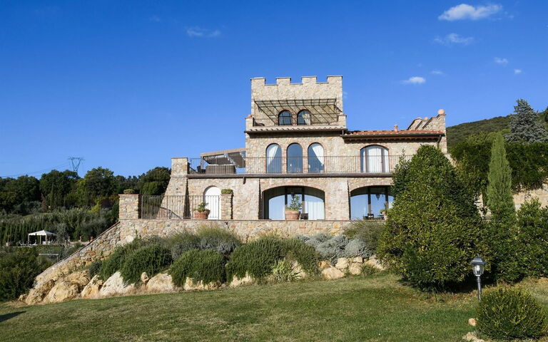 Villa Torresassa: Building Exterior, Garden, Outdoor