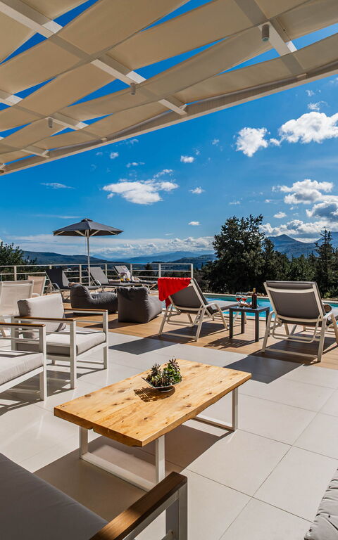 Villa Orientem Bis: Balcony / Terrace / Patio, Building Exterior, Outdoor, Pool, Scenic View