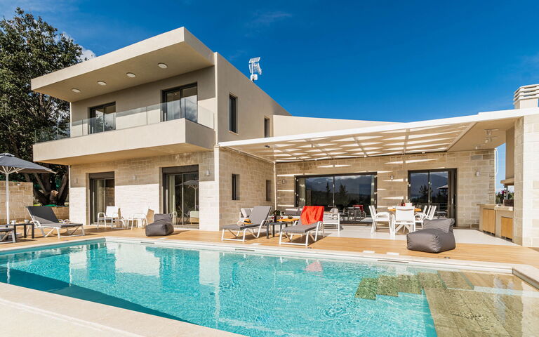 Villa Orientem Bis: Balcony / Terrace / Patio, Building Exterior, Garden, Outdoor, Pool, Spring, Summer