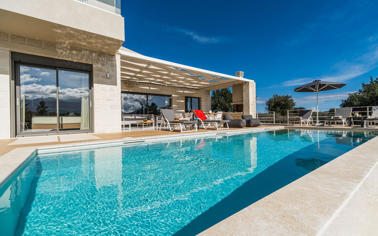 Villa Orientem Bis: Building Exterior, Garden, Outdoor, Pool, Summer