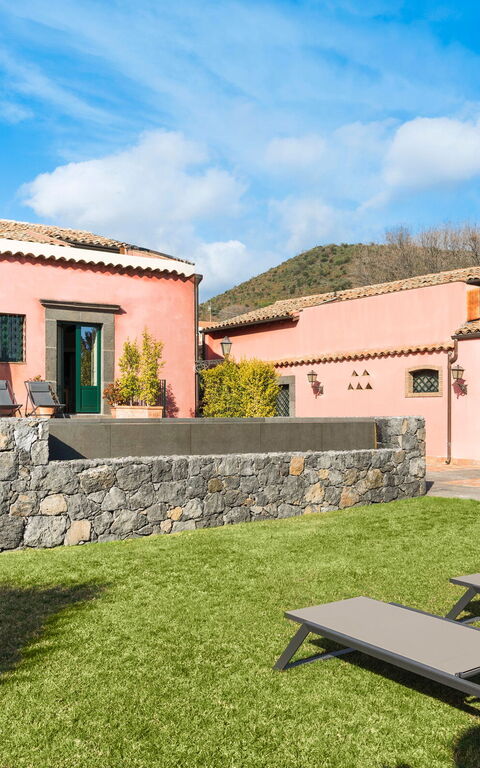 Micanera House: Building Exterior, Garden, Outdoor