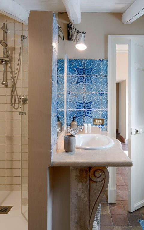 Micanera House: Bathroom