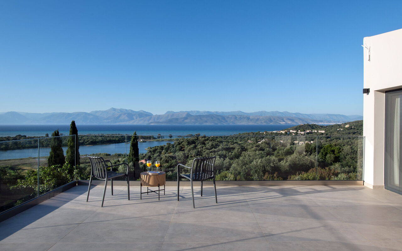 Villa Cocona: Building Exterior, Outdoor, Scenic View