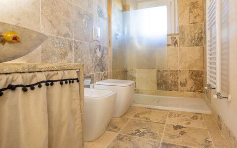 Accommodation Borgo Ariano 6: Bathroom