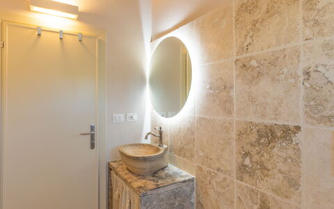 Accommodation Borgo Ariano 7: Bathroom