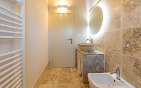 Accommodation Borgo Ariano 7: Bathroom