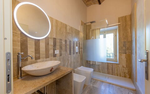 Accommodation Borgo Ariano 8: Bathroom