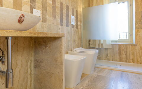 Accommodation Borgo Ariano 8: Bathroom