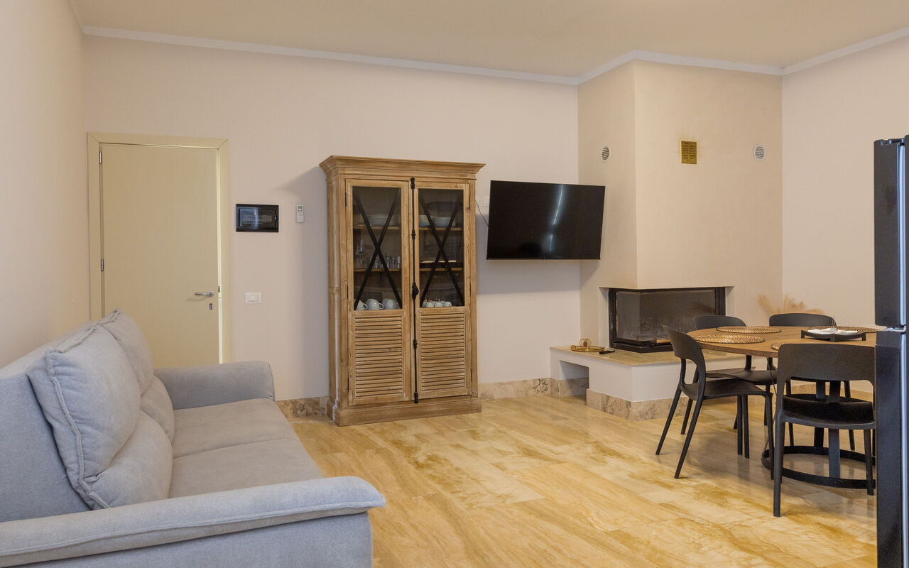 Accommodation Borgo Ariano 19: Dining Room, Living Room