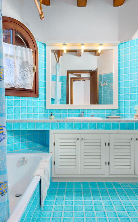 Villa Silenis: Bathroom