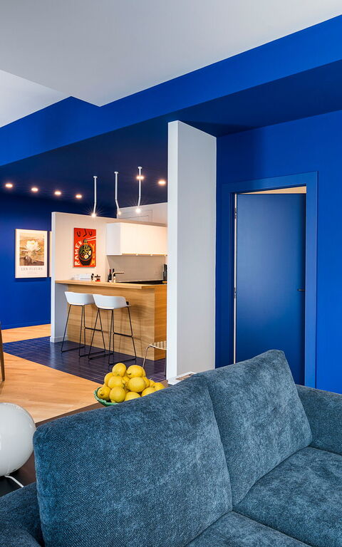 Monumento Apartament: Dining Room, Living Room