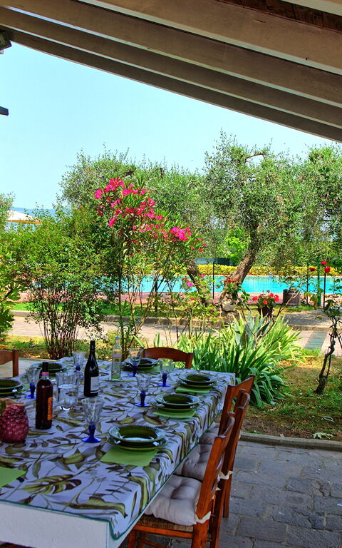 Villa Adriana: Balcony / Terrace / Patio, Building Exterior, Outdoor